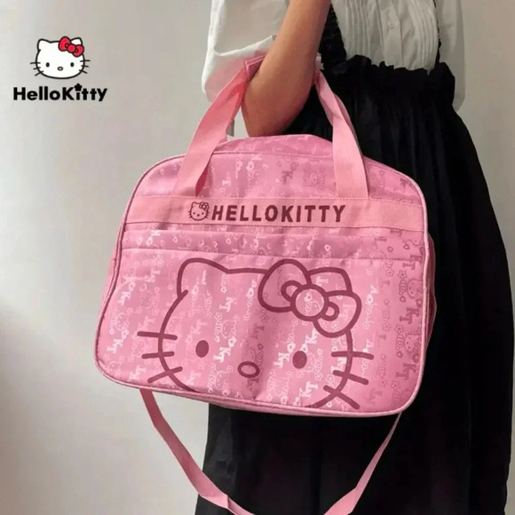 Hello Kitty Pink Travel Bag - Picture 3 of 5